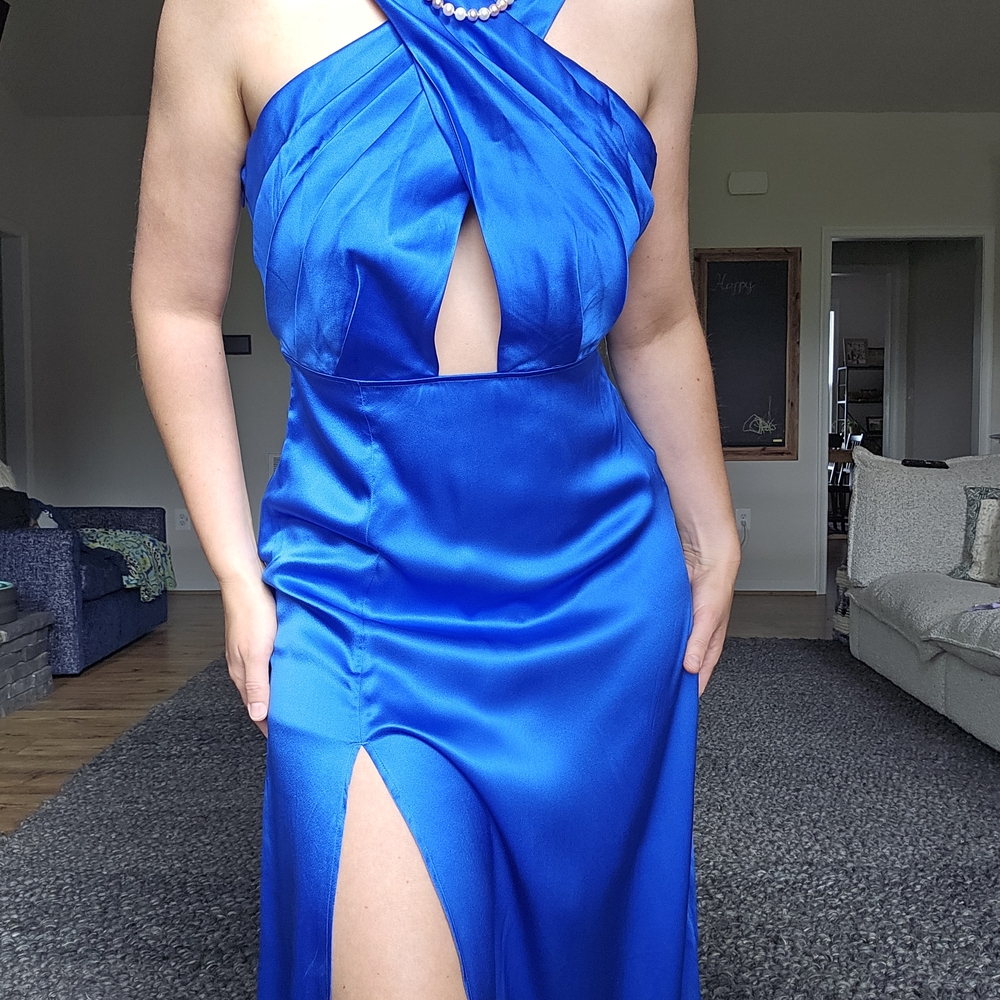 NWT Silk Maison 100% Silk Elegant Blue Halter Dress Size Medium